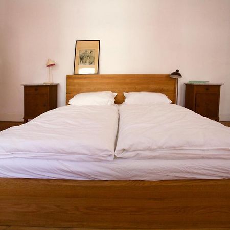 Boutique-Ferienwohnung Im Alten Weinhaus Moser Grünstadt Esterno foto