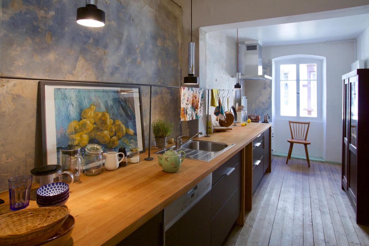 Boutique-Ferienwohnung Im Alten Weinhaus Moser Grünstadt Esterno foto