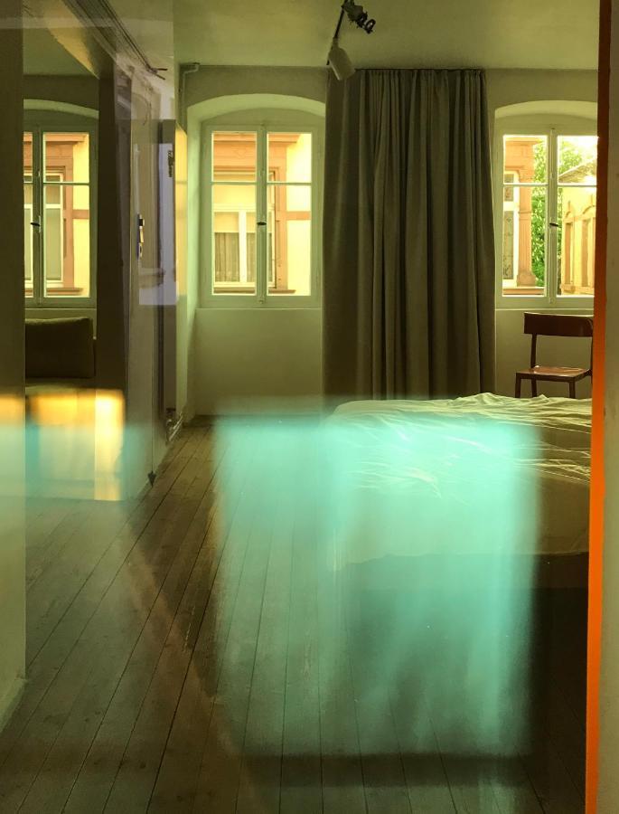 Boutique-Ferienwohnung Im Alten Weinhaus Moser Grünstadt Esterno foto